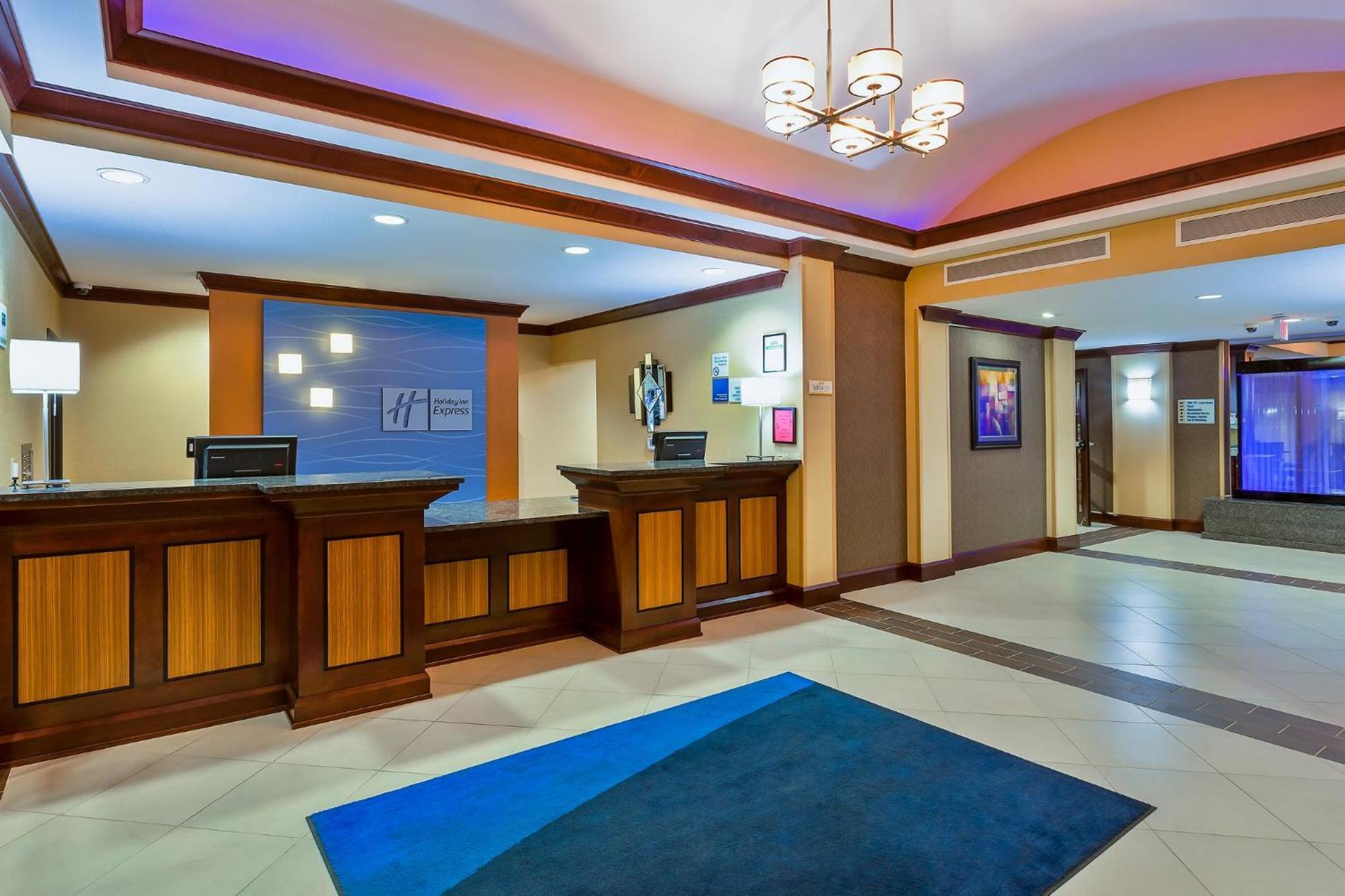 Express & By Ihg Hotel